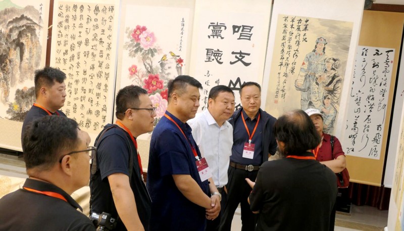 庆七一颂党恩——书画名家作品展暨西柏坡笔会举行